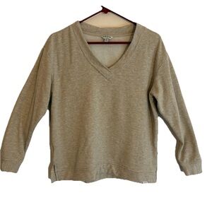 Orvis Womens V-Neck Sweatshirt Size Medium Oatmeal Soft Cozy Fleece Pullover
